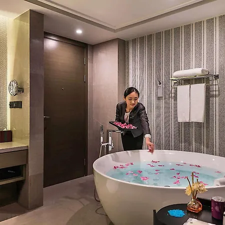 พูลแมน หนานจิง ลู่เกา แอร์พอร์ต โฮเต็ล Hotel นานกิง ภายนอก รูปภาพ