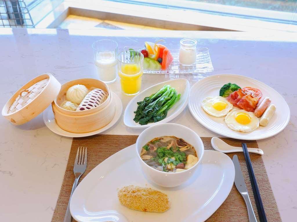 โรงแรม พูลแมน หนานจิง ลู่เกา แอร์พอร์ต โฮเต็ล นานกิง